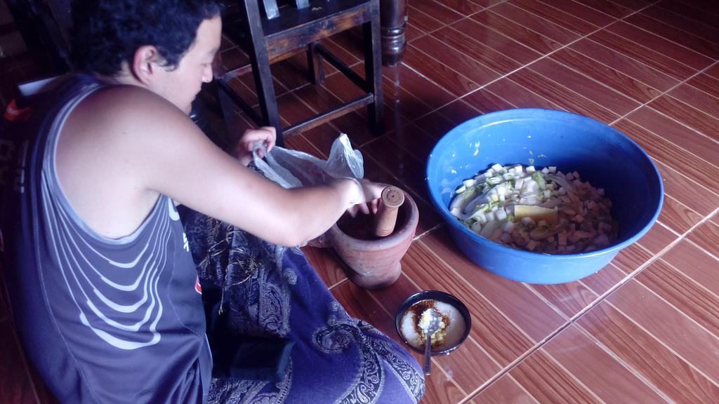 The Local Story Resort Ban Mon Talaeng Exterior foto